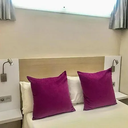 2 Bedrooms In Los Cristianos Lejlighed